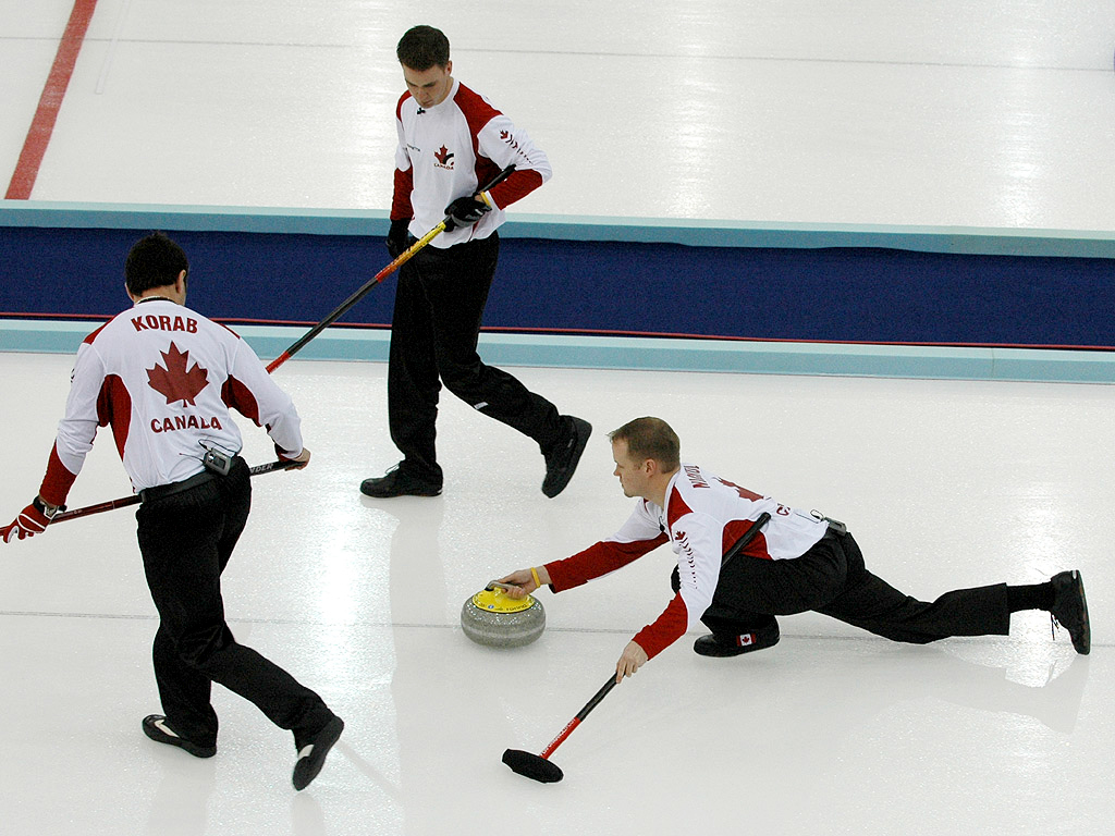 Photo of the Canadian team competing at the 2006 Olympics in Torino. Photographer: Bjarte Hetland